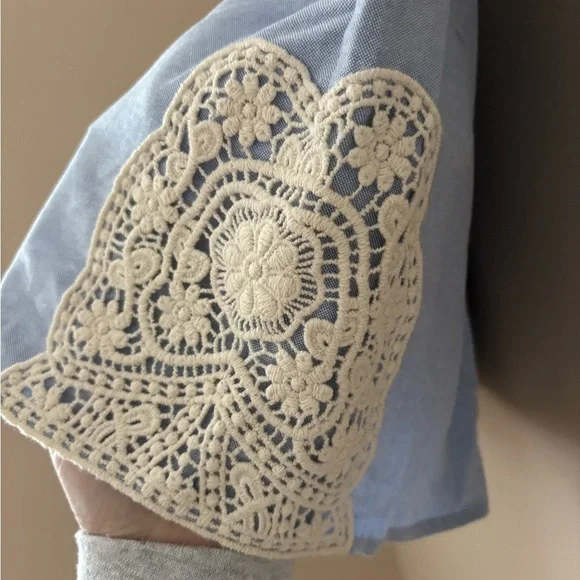 Francesca's Miami Pamela Light Blue Shorts Tie Waist ~ Crochet Trim Sz Medium - Picture 6 of 8